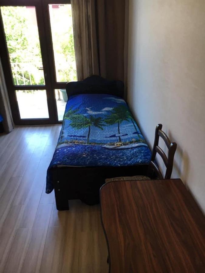 Family Hotel Our House Цихисдзири Екстериор снимка